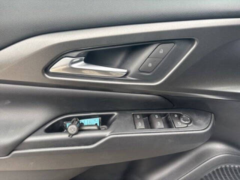 2026 Chevrolet Equinox EV LT 1