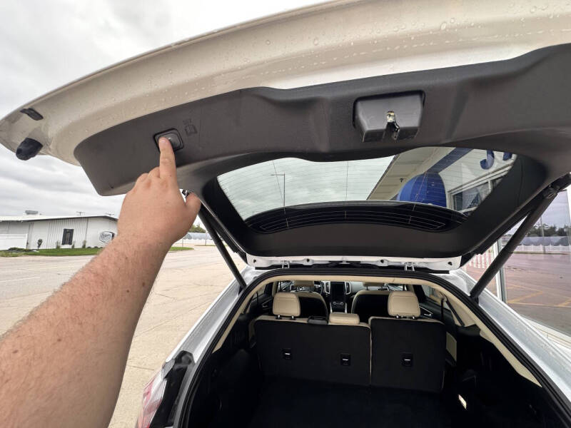 2023 Ford Edge SEL