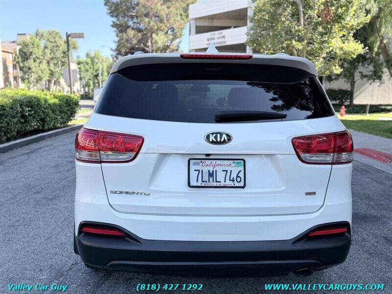 2016 Kia Sorento LX