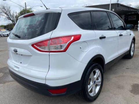 2016 Ford Escape S