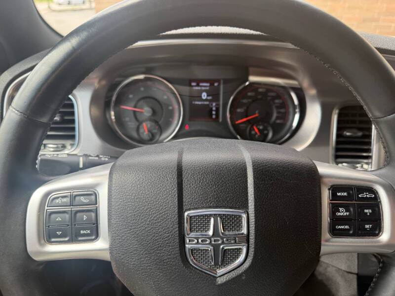 2012 Dodge Charger R/T