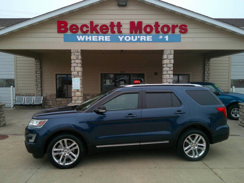 2016 Ford Explorer XLT's photo