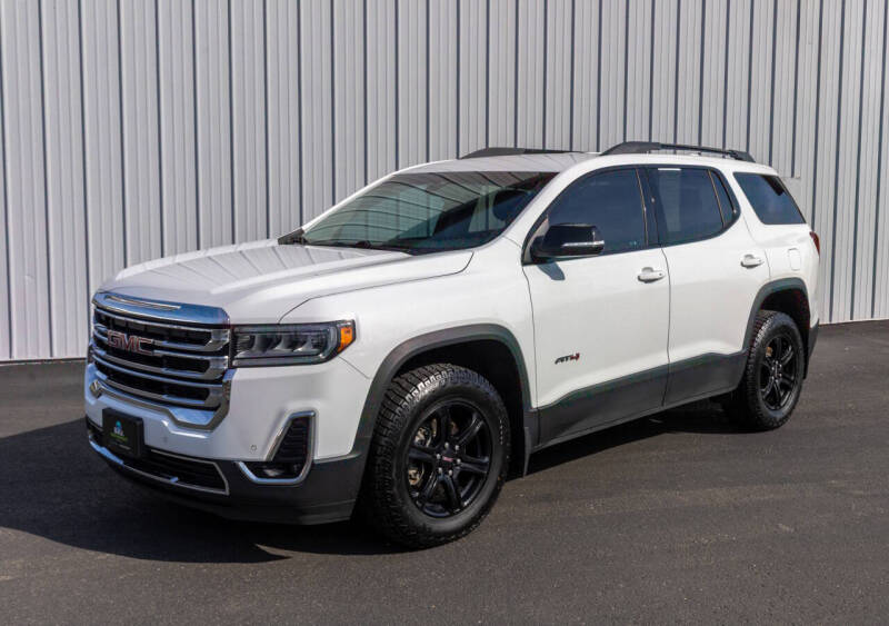 2023 GMC Acadia AT4