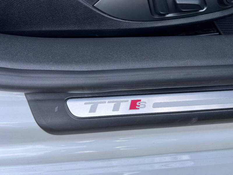 2018 Audi TTS 2.0T quattro