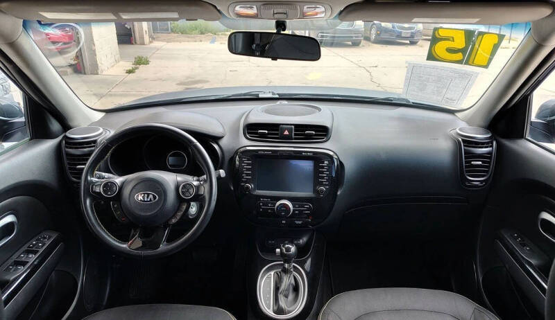 2015 Kia Soul +