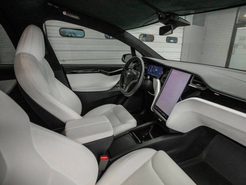 2020 Tesla Model X Long Range