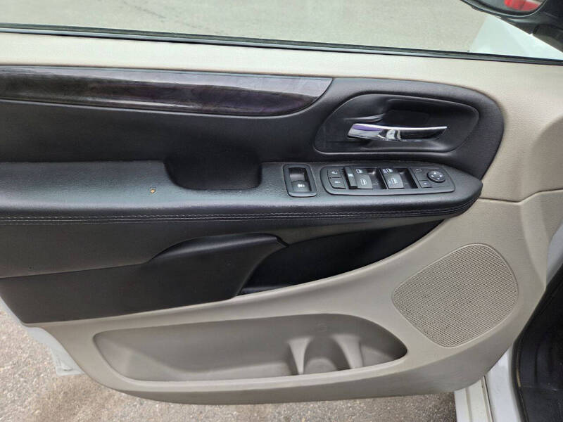 2017 Dodge Grand Caravan SE