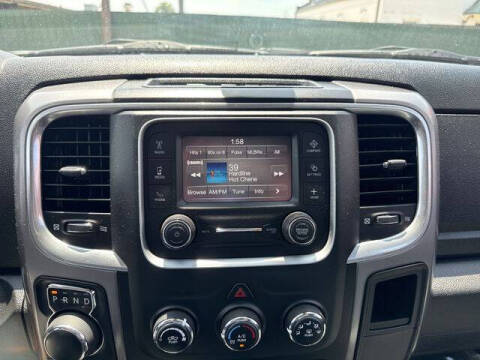 2023 RAM 1500 Classic SLT