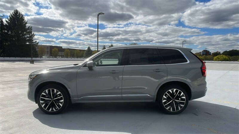 2026 Volvo XC90 B6 Plus 7P