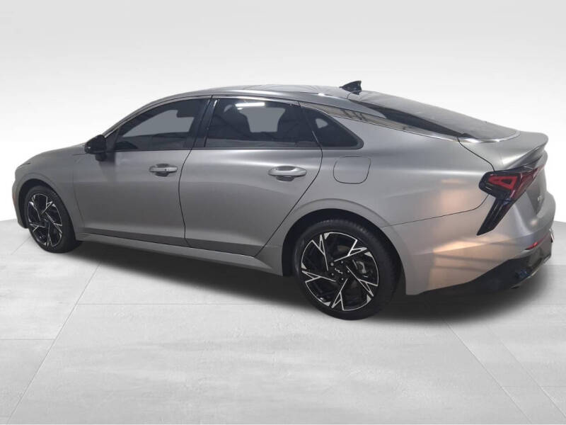 2025 Kia K5
