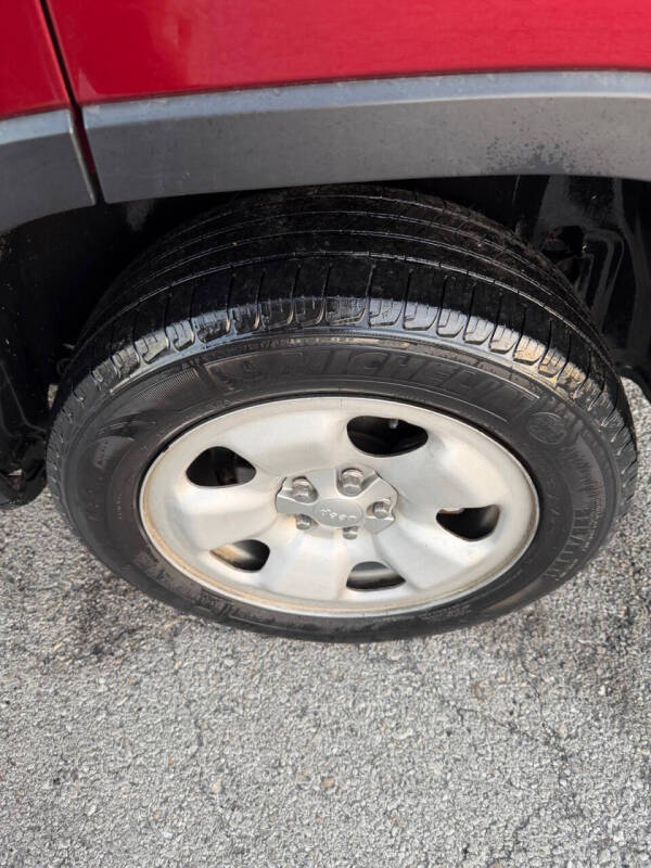 2014 Jeep Cherokee Sport