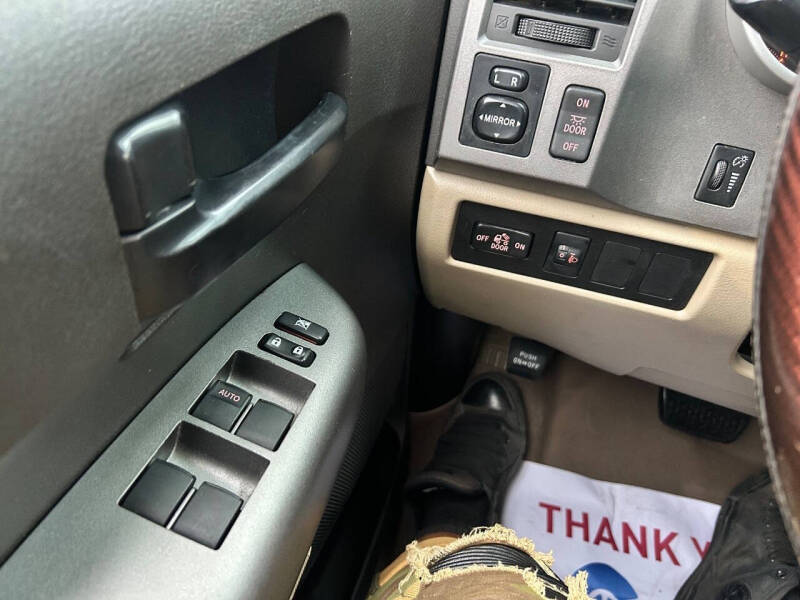 2010 Toyota Tundra Grade