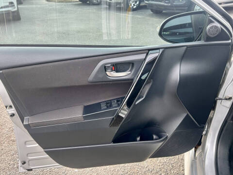 2018 Toyota Corolla iM