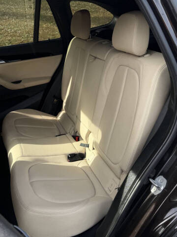 2017 BMW X1 xDrive28i