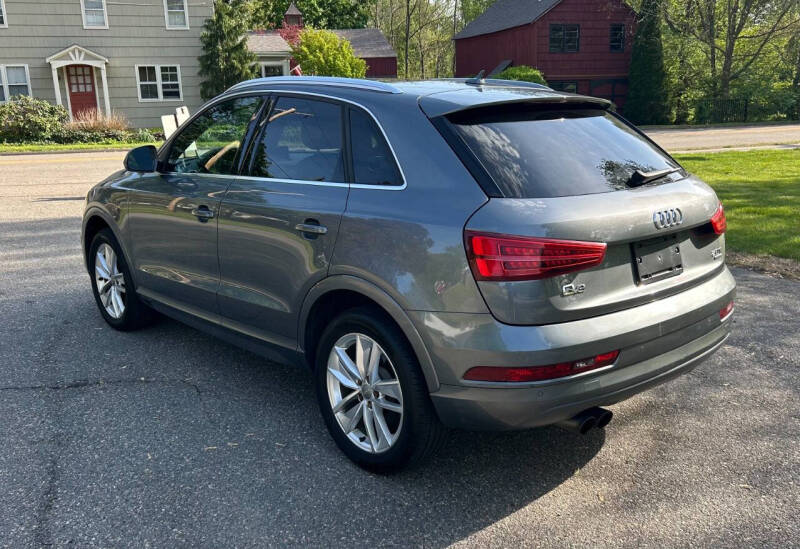2016 Audi Q3 2.0T quattro Premium Plus