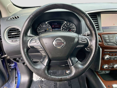 2020 Nissan Pathfinder Platinum