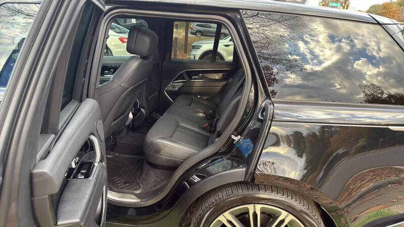 2024 Land Rover Range Rover P400 SE