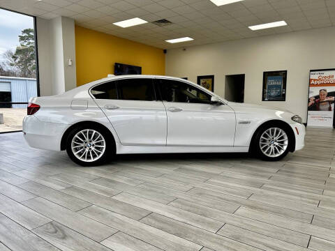 2015 BMW 5 Series 528i