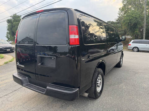 2019 GMC Savana 2500