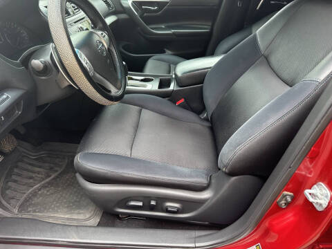 2017 Nissan Altima 2.5 SR