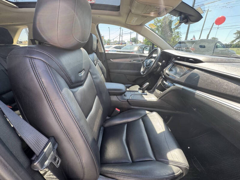 2017 Cadillac XT5 Luxury