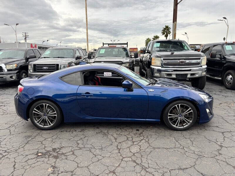 2015 Scion FR-S