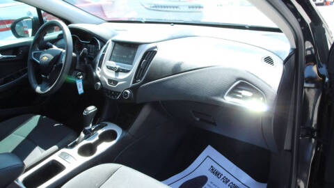 2017 Chevrolet Cruze LS Auto