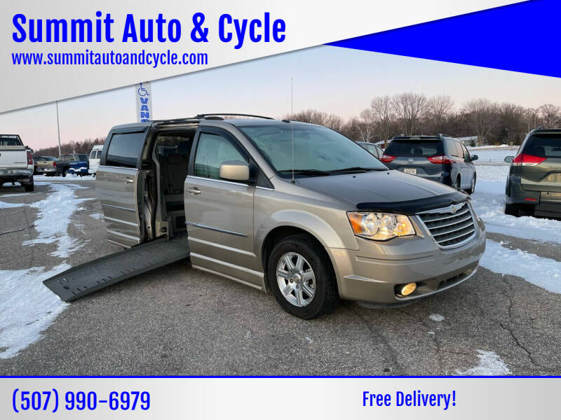 2009 Chrysler Town and Country for sale at Summit Auto & Cycle in Zumbrota MN