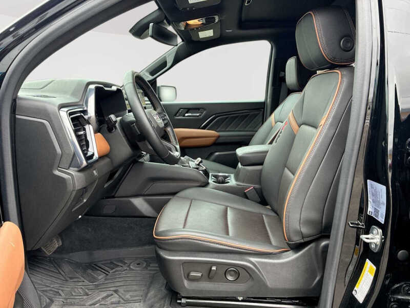 2023 GMC Canyon AT4