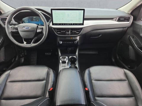 2023 Ford Escape Platinum