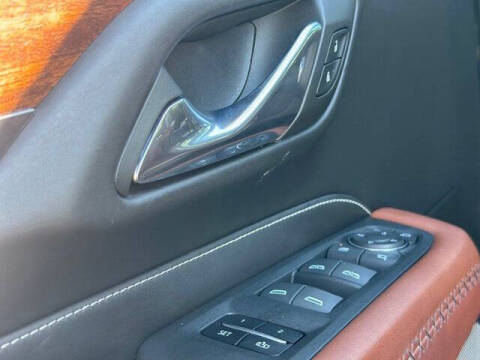 2023 GMC Yukon XL Denali Ultimate