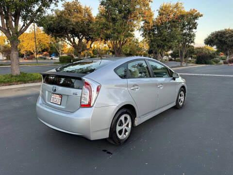 2013 Toyota Prius Two