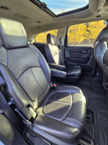 2016 Chevrolet Traverse LT