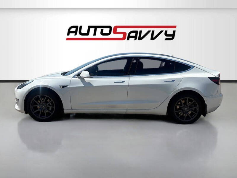 2019 Tesla Model 3 Standard Range Plus