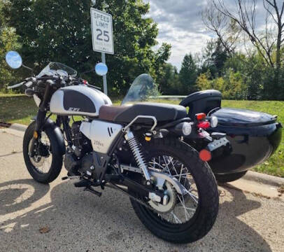 2025 BOOM ROADCAT Motorcycle w SideCar