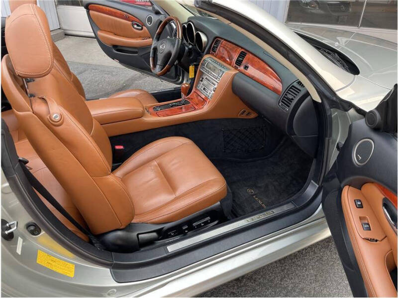 2002 Lexus SC 430