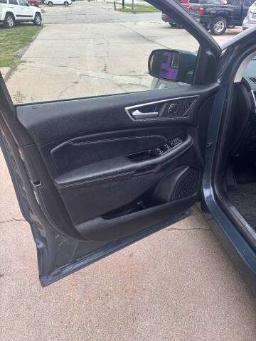 2016 Ford Edge Titanium