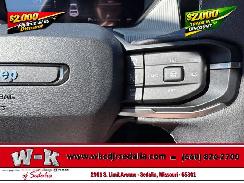 2026 Jeep Cherokee Laredo