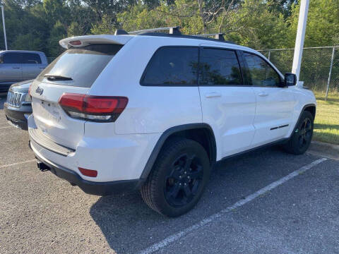 2019 Jeep Grand Cherokee Laredo