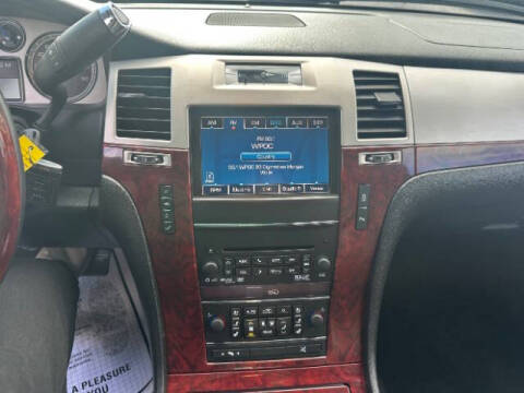 2012 Cadillac Escalade Luxury