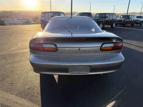 2002 Chevrolet Camaro
