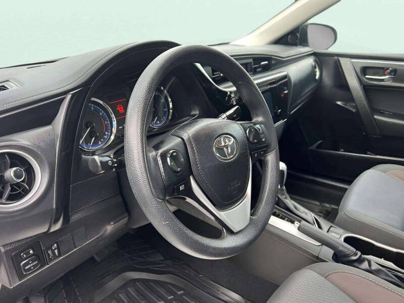 2018 Toyota Corolla LE