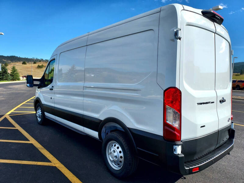 2026 Ford Transit 250