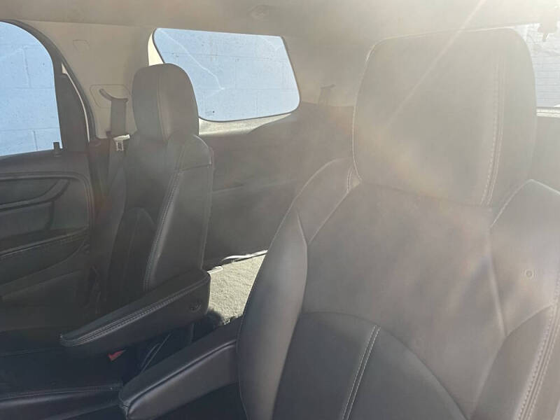 2016 GMC Acadia SLT-1