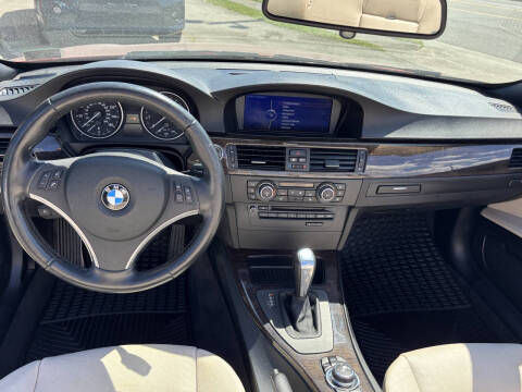 2012 BMW 3 Series 328i