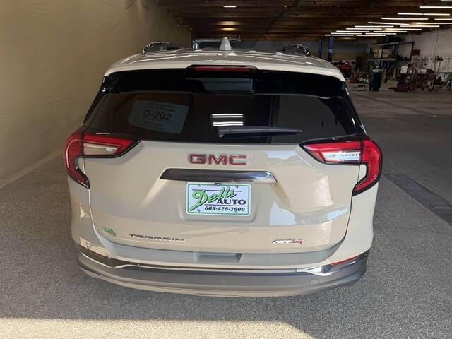 2022 GMC Terrain AT4