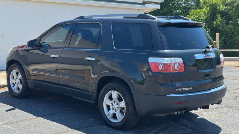 2011 GMC Acadia SLE