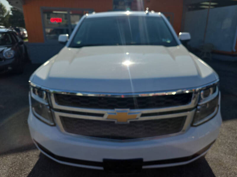 2018 Chevrolet Suburban LT