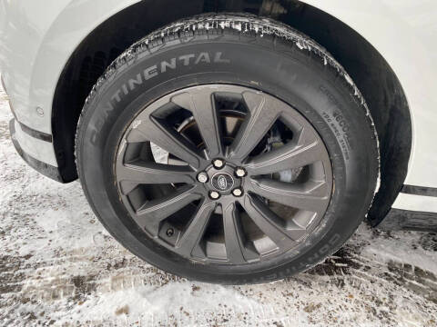 2018 Land Rover Range Rover Velar P250 R-Dynamic SE