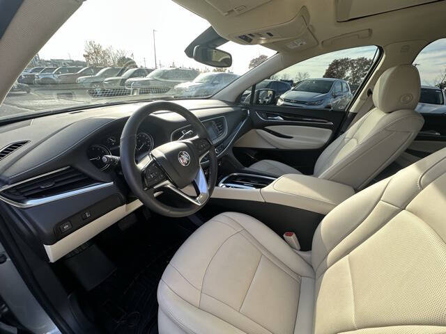 2024 Buick Enclave Essence